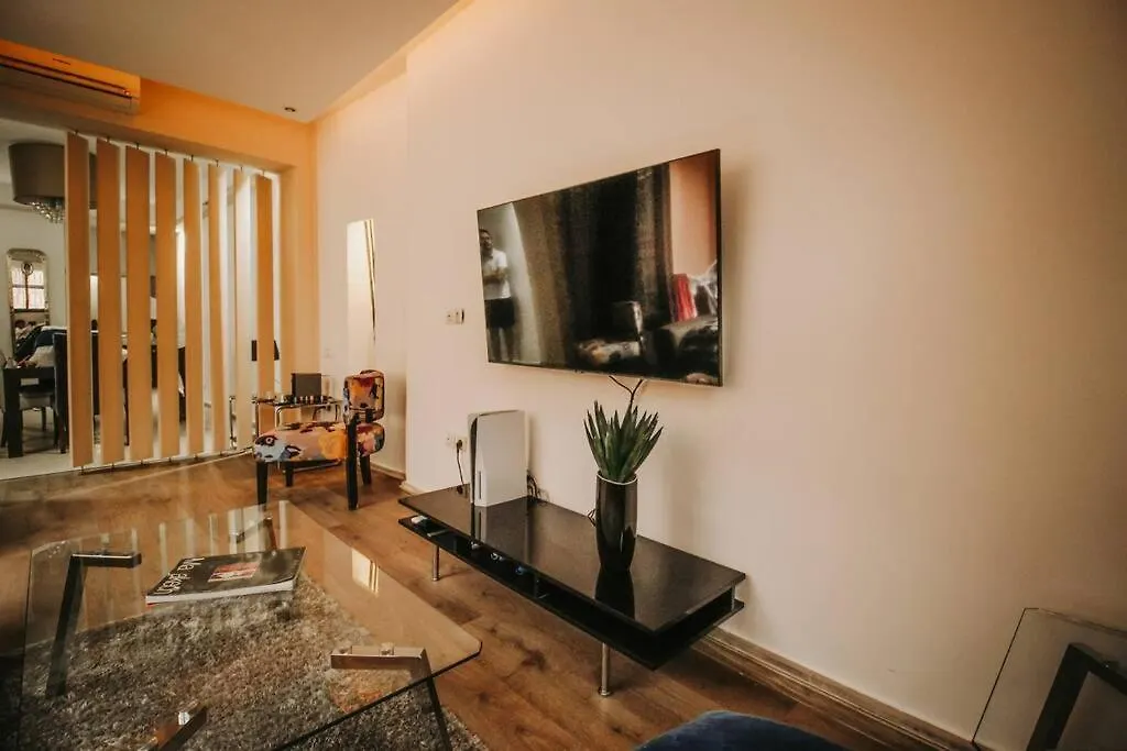 Logement Confortable Et Chic, Gueliz, Carre Eden 마라케시