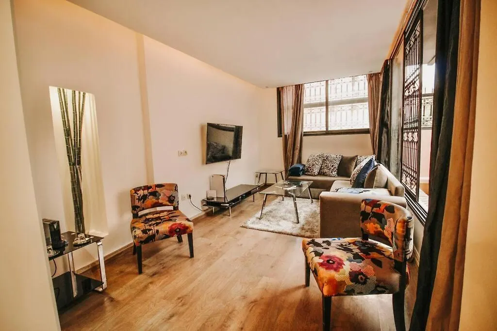 Logement Confortable Et Chic, Gueliz, Carre Eden 마라케시