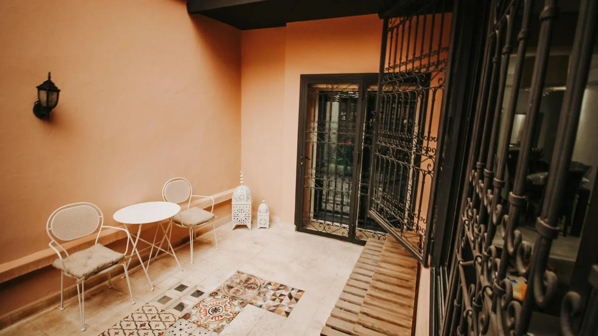 아파트 Logement Confortable Et Chic, Gueliz, Carre Eden 마라케시 모로코